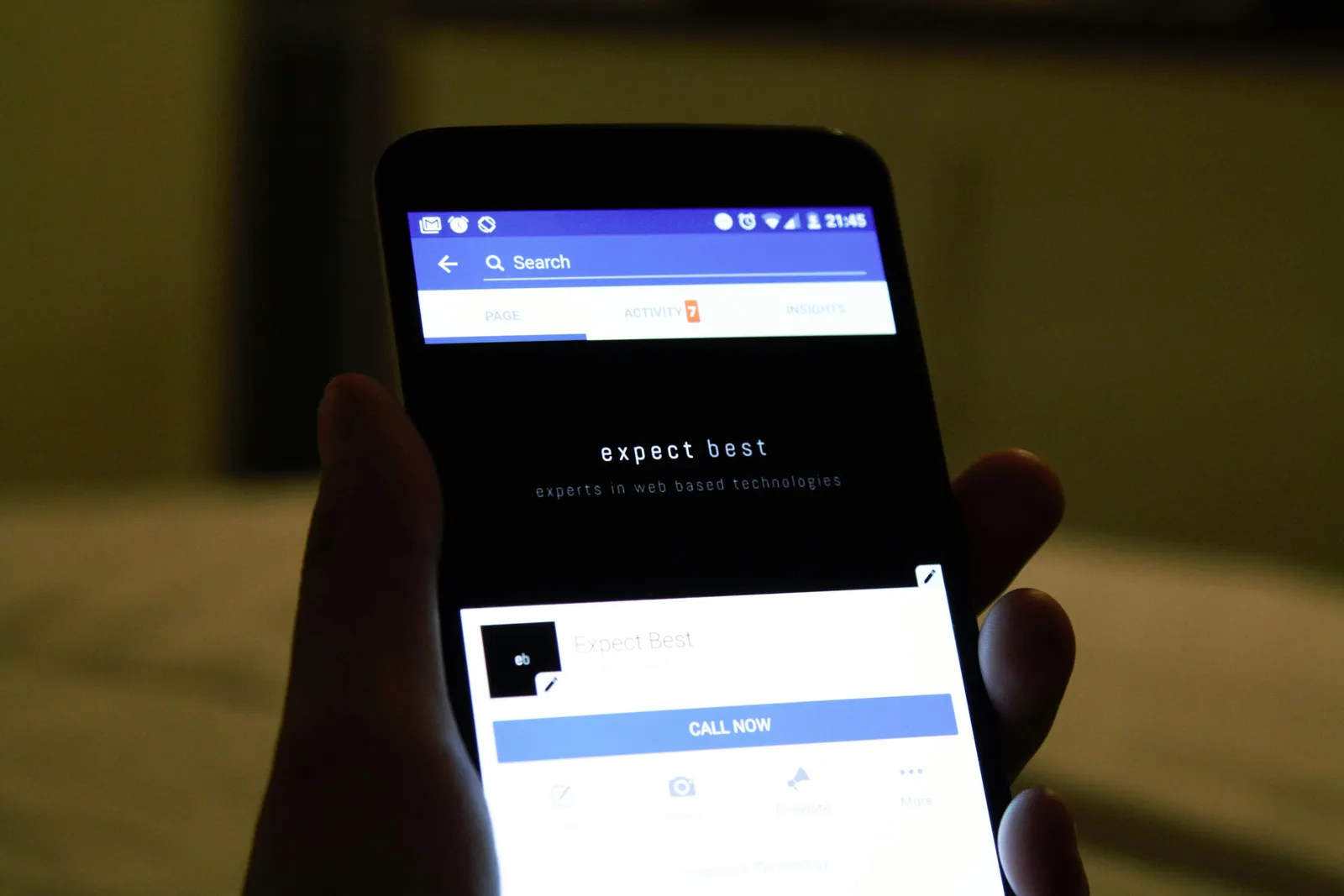 WiFi lent ? L'option cachée dans votre Box (Orange, Free, SFR) qui bride votre débit par défaut